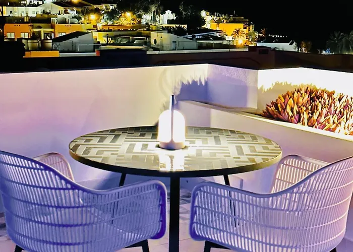 Amber - Pink Apartman