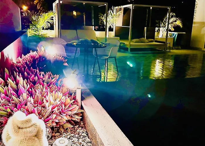 Amber - Pink Apartman *